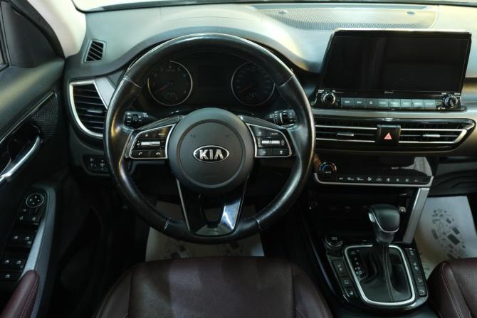 Kia Seltos I с пробегом 2020 года, цена 2 599 000 рублей, 64000 км, внедорожник, Автокод Объявления