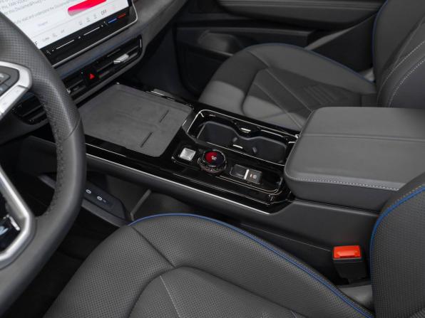 Volkswagen Tavendor I Рестайлинг с пробегом 2026 года, цена 5 750 000 рублей, 53 км, внедорожник, Автокод Объявления