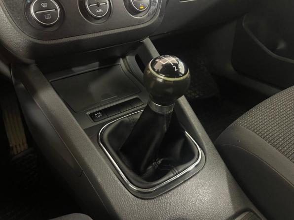 Volkswagen Jetta V с пробегом 2008 года, цена 499 000 рублей, 374138 км, седан, Автокод Объявления