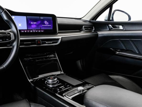 Kia K5 III с пробегом 2022 года, цена 2 499 000 рублей, 38599 км, седан, Автокод Объявления