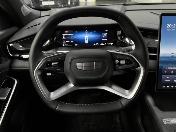 Geely Preface I с пробегом 2024 года, цена 2 750 000 рублей, 8800 км, седан, Автокод Объявления