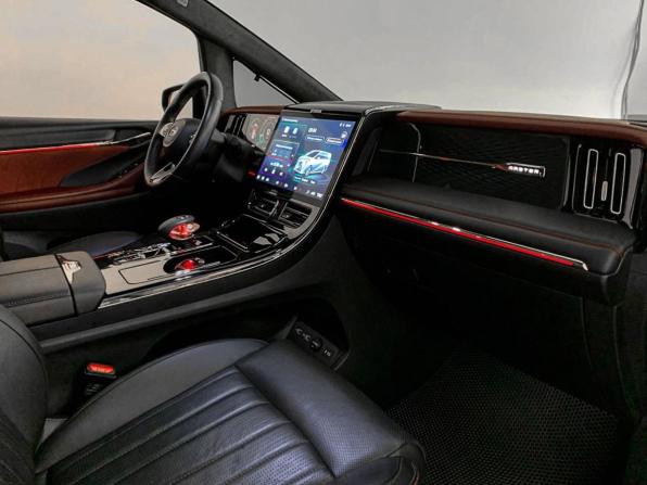 GAC M8 с пробегом 2024 года, цена 3 898 000 рублей, 46583 км, минивэн, Автокод Объявления