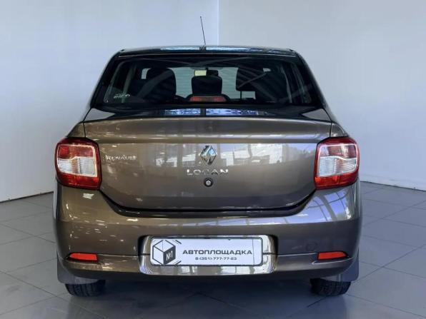 Renault Logan II Рестайлинг с пробегом 2018 года, цена 979 000 рублей, 40473 км, седан, Автокод Объявления