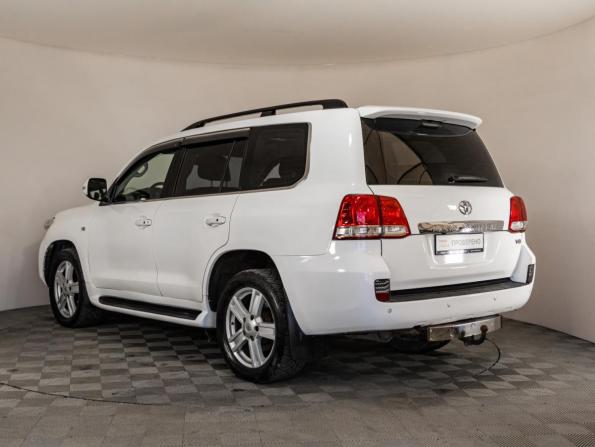 Toyota Land Cruiser 200 Series с пробегом 2011 года, цена 2 499 000 рублей, 300217 км, внедорожник, Автокод Объявления