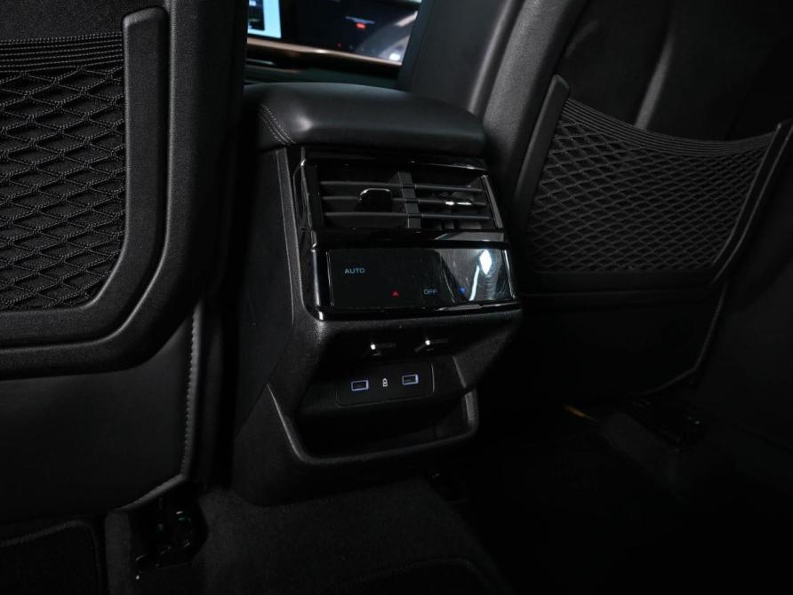Geely Monjaro I Ростов-на-Дону  - изображение 25