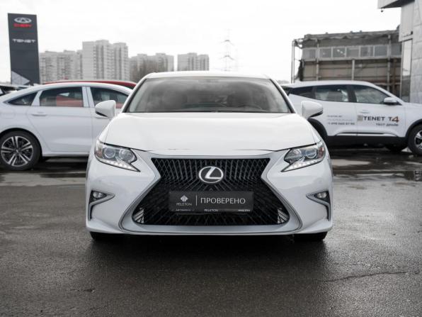 Lexus ES VI Рестайлинг с пробегом 2017 года, цена 2 245 000 рублей, 240763 км, седан, Автокод Объявления