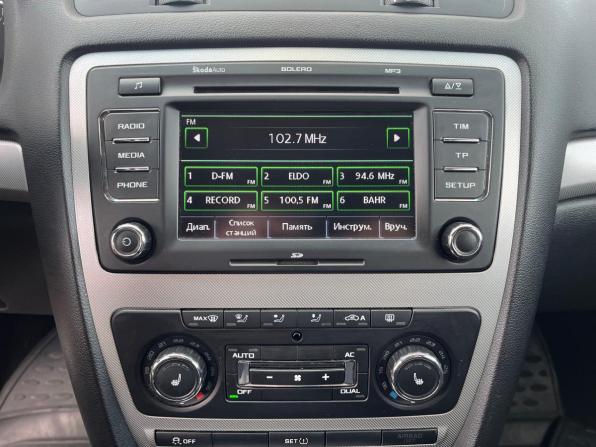Skoda Octavia II (A5) Рестайлинг с пробегом 2012 года, цена 780 000 рублей, 143000 км, лифтбек, Автокод Объявления
