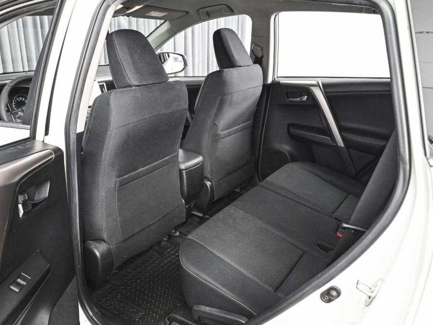 Toyota RAV4 IV (XA40) Рестайлинг Ставрополь  - изображение 11