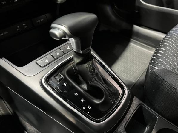 Kia Rio IV с пробегом 2019 года, цена 1 420 000 рублей, 77130 км, хэтчбек, Автокод Объявления