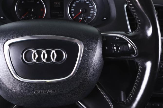 Audi Q3 I (8U) с пробегом 2012 года, цена 1 479 000 рублей, 324000 км, внедорожник, Автокод Объявления