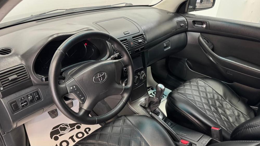 Toyota Avensis II Киров  - изображение 7
