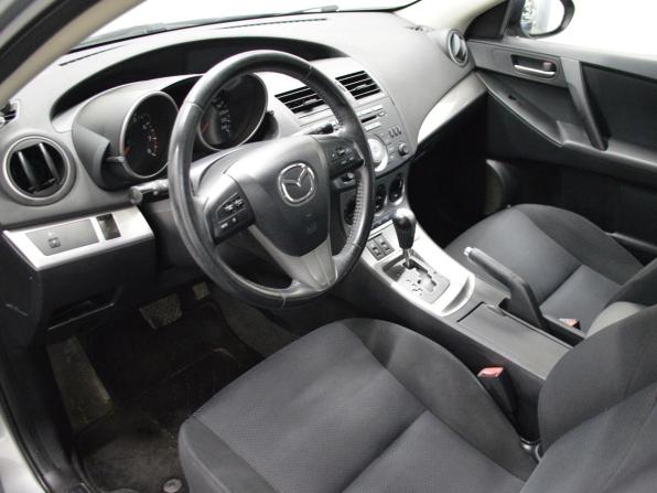 Mazda 3 II (BL) Рестайлинг с пробегом 2011 года, цена 873 000 рублей, 196451 км, хэтчбек, Автокод Объявления