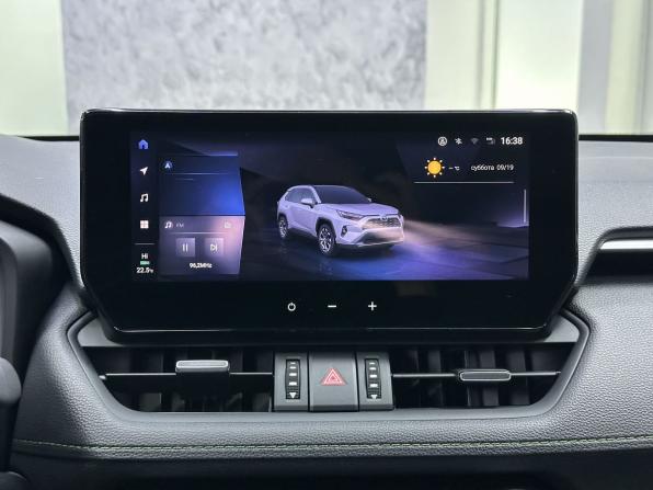 Toyota RAV4 V (XA50) с пробегом 2025 года, цена 3 990 000 рублей, 2542 км, внедорожник, Автокод Объявления
