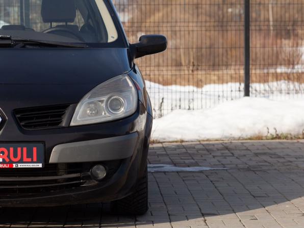 Renault Scenic II Рестайлинг с пробегом 2006 года, цена 465 000 рублей, 240784 км, компактвэн, Автокод Объявления
