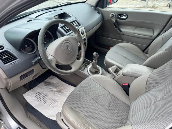 Renault Megane II с пробегом 2005 года, цена 359 900 рублей, 194606 км, седан, Автокод Объявления