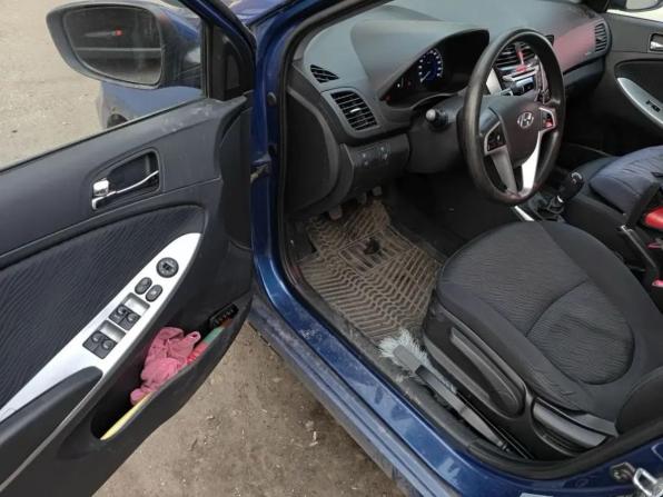Hyundai Solaris I с пробегом 2013 года, цена 485 000 рублей, 216893 км, седан, Автокод Объявления