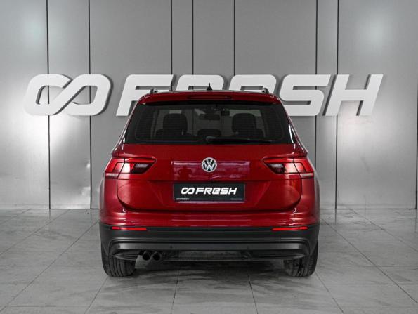 Volkswagen Tiguan II Рестайлинг с пробегом 2020 года, цена 2 389 000 рублей, 104711 км, внедорожник, Автокод Объявления