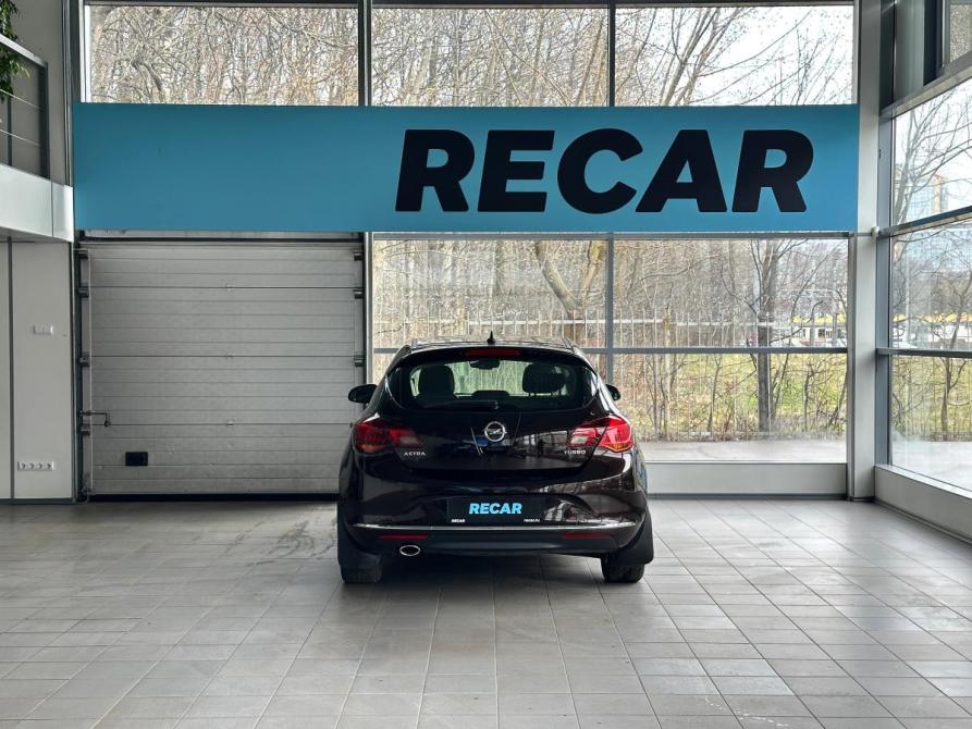 Opel Astra J Рестайлинг Санкт-Петербург  - изображение 4