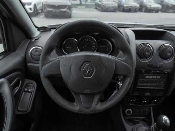 Renault Duster I Рестайлинг с пробегом 2017 года, цена 895 000 рублей, 265678 км, внедорожник, Автокод Объявления