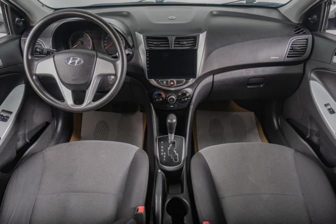 Hyundai Solaris I с пробегом 2013 года, цена 999 000 рублей, 90600 км, седан, Автокод Объявления