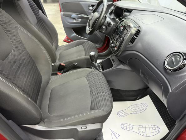 Renault Kaptur I с пробегом 2019 года, цена 1 250 000 рублей, 157844 км, внедорожник, Автокод Объявления
