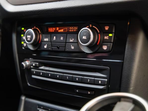 BMW X1 I (E84) Рестайлинг с пробегом 2013 года, цена 1 298 000 рублей, 196089 км, внедорожник, Автокод Объявления