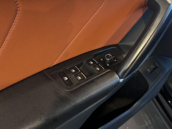Volkswagen Tiguan II с пробегом 2017 года, цена 2 129 000 рублей, 216621 км, внедорожник, Автокод Объявления