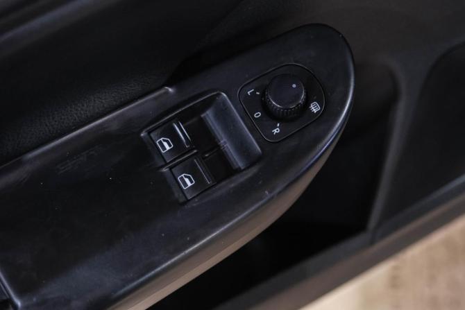 Volkswagen Passat B6 с пробегом 2009 года, цена 799 000 рублей, 218000 км, универсал, Автокод Объявления