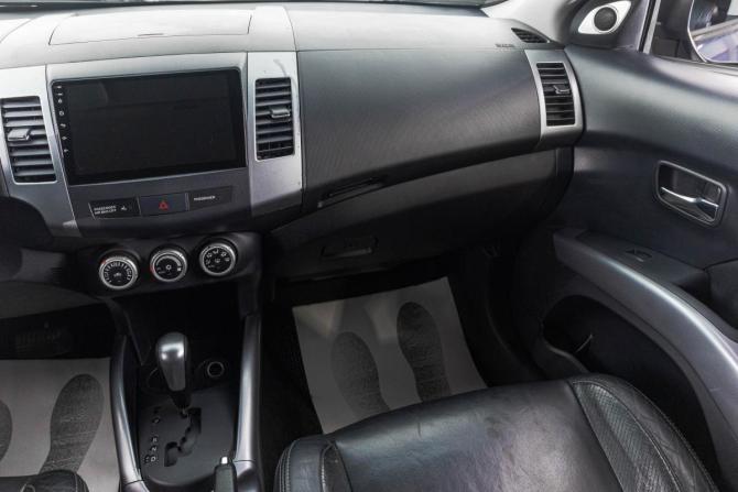 Mitsubishi Outlander II с пробегом 2008 года, цена 1 199 000 рублей, 270000 км, внедорожник, Автокод Объявления
