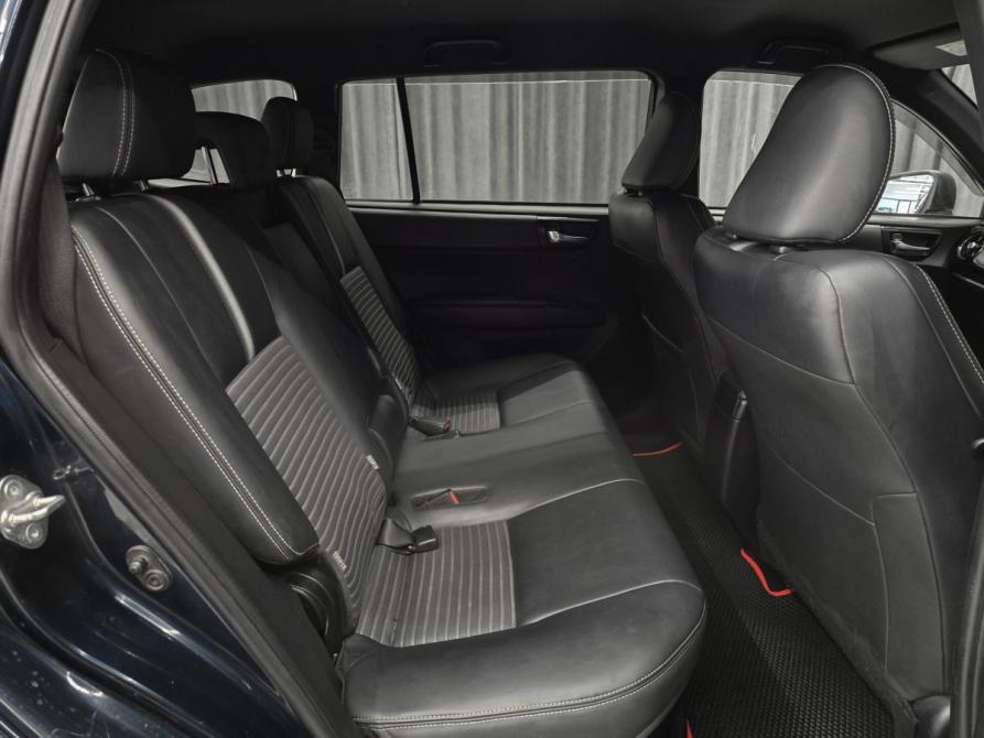 Toyota Corolla XI (E160 E170) Рестайлинг 2 Красноярск  - изображение 16