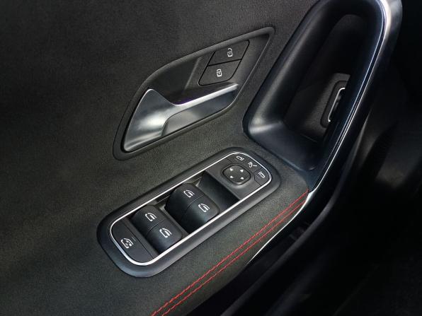 Mercedes-Benz CLA II (C118 X118) с пробегом 2019 года, цена 2 498 000 рублей, 137203 км, седан, Автокод Объявления