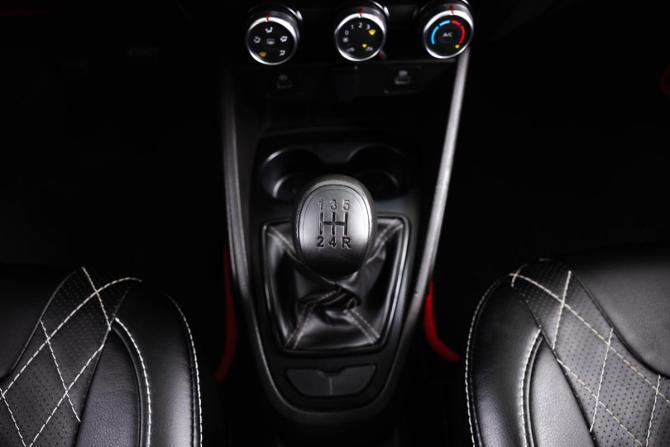 Lada (ВАЗ) Vesta I Рестайлинг (NG) с пробегом 2023 года, цена 999 000 рублей, 55740 км, седан, Автокод Объявления