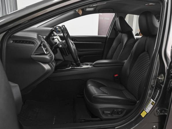 Toyota Camry VIII (XV70) с пробегом 2020 года, цена 2 450 000 рублей, 145353 км, седан, Автокод Объявления