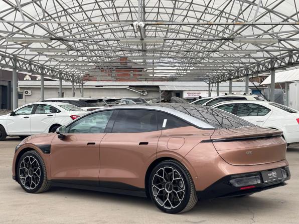 Zeekr 007 с пробегом 2024 года, цена 4 990 000 рублей, 88 км, седан, Автокод Объявления
