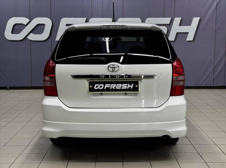 Toyota Wish I Благовещенск  - изображение 4