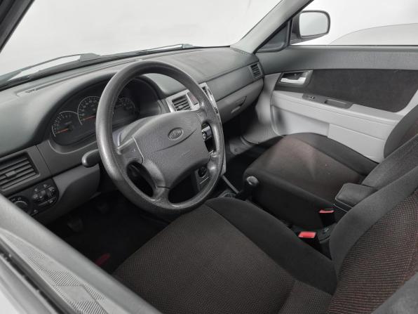 Lada (ВАЗ) Priora I с пробегом 2010 года, цена 220 000 рублей, 138706 км, универсал, Автокод Объявления