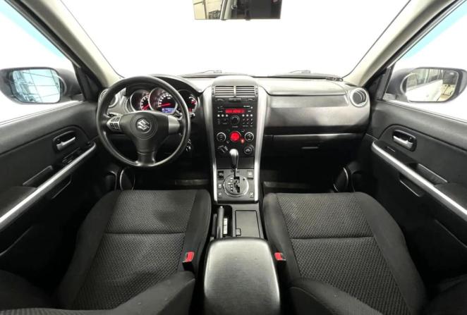 Suzuki Grand Vitara II Рестайлинг с пробегом 2010 года, цена 1 250 000 рублей, 146822 км, внедорожник, Автокод Объявления