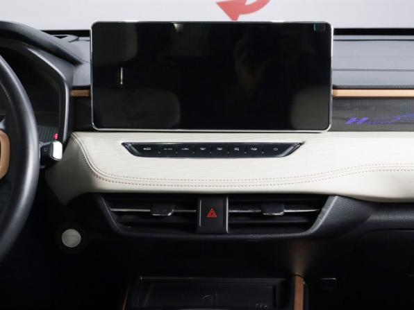 Haval Jolion I Рестайлинг с пробегом 2024 года, цена 2 190 000 рублей, 50562 км, внедорожник, Автокод Объявления