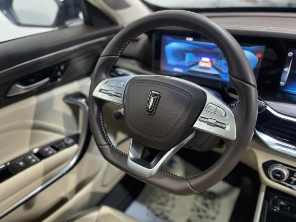 FAW Bestune T77 I с пробегом 2023 года, цена 1 861 600 рублей, 39028 км, внедорожник, Автокод Объявления