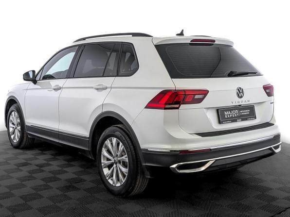 Volkswagen Tiguan II Рестайлинг с пробегом 2021 года, цена 3 110 000 рублей, 55235 км, внедорожник, Автокод Объявления