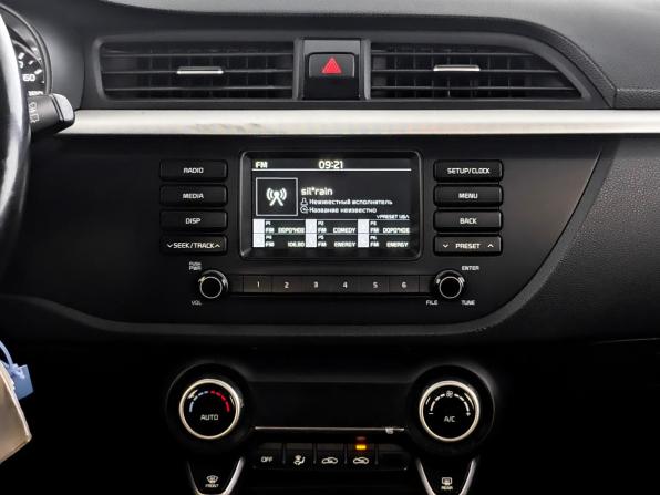 Kia Rio IV с пробегом 2018 года, цена 1 375 000 рублей, 129830 км, хэтчбек, Автокод Объявления