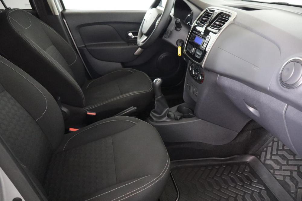 Renault Logan II Санкт-Петербург  - изображение 10