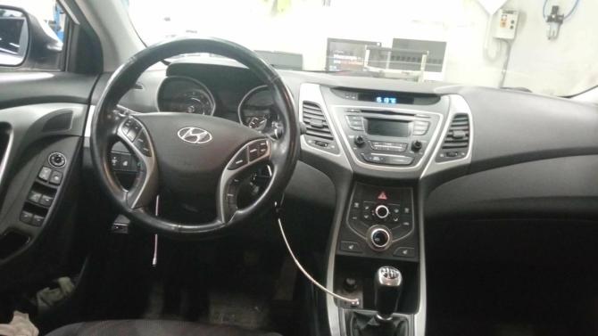 Hyundai Elantra V (MD) Рестайлинг с пробегом 2015 года, цена 970 000 рублей, 189840 км, седан, Автокод Объявления