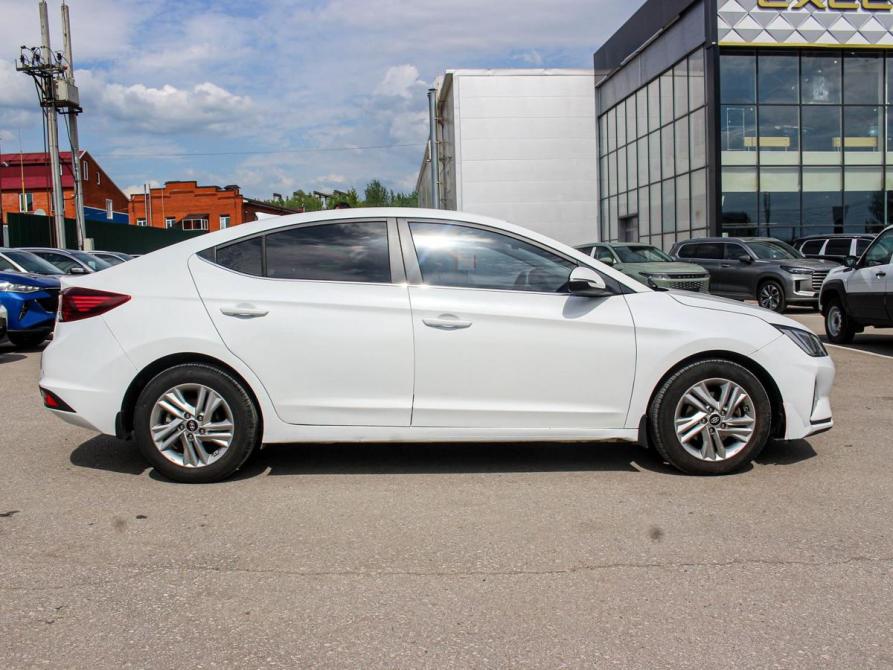 Hyundai Elantra VI (AD) Рестайлинг Калуга  - изображение 4