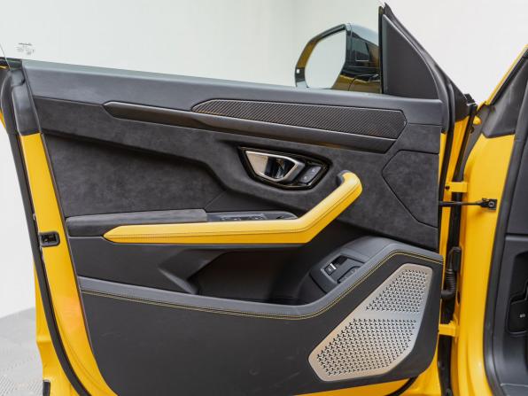 Lamborghini Urus I с пробегом 2022 года, цена 29 800 000 рублей, 21552 км, внедорожник, Автокод Объявления