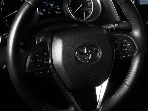 Toyota Camry VIII (XV70) Рестайлинг с пробегом 2021 года, цена 3 489 000 рублей, 65495 км, седан, Автокод Объявления
