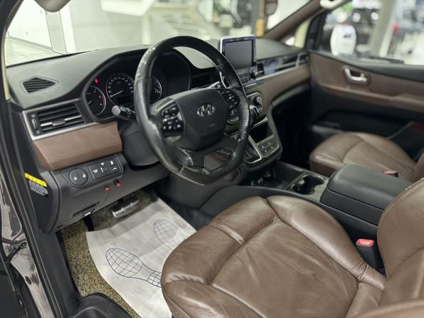 Hyundai Grand Starex I Рестайлинг 2 с пробегом 2019 года, цена 3 745 000 рублей, 128180 км, минивэн, Автокод Объявления