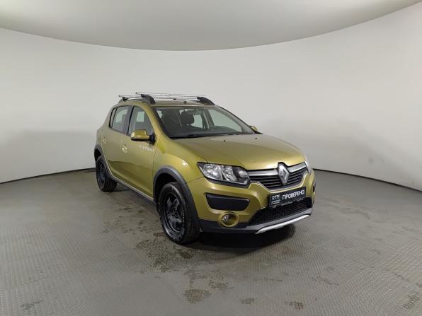 Renault Sandero II с пробегом 2017 года, цена 895 000 рублей, 175781 км, хэтчбек, Автокод Объявления