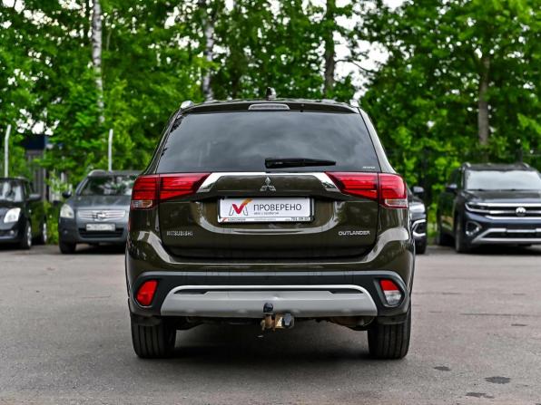 Mitsubishi Outlander III Рестайлинг 3 с пробегом 2019 года, цена 1 770 000 рублей, 224650 км, внедорожник, Автокод Объявления
