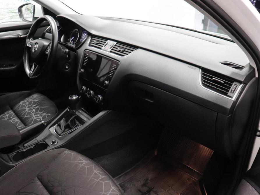 Skoda Octavia III (A7) Рестайлинг Химки  - изображение 10